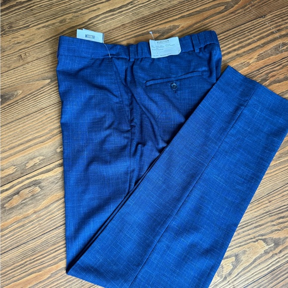 NWT Men’s Kenneth Cole Reaction Royal Blue Slim Fit Dress Pant. Size 42x35 - Picture 4 of 7
